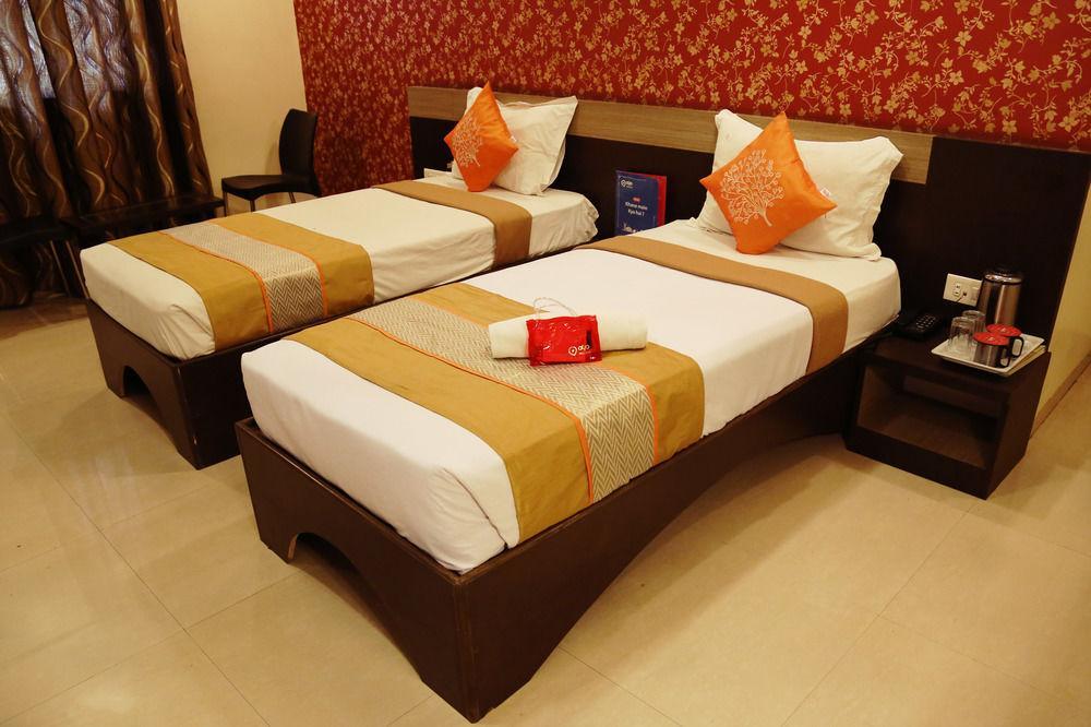 Oyo Rooms Yerwada Chowk 푸네 외부 사진