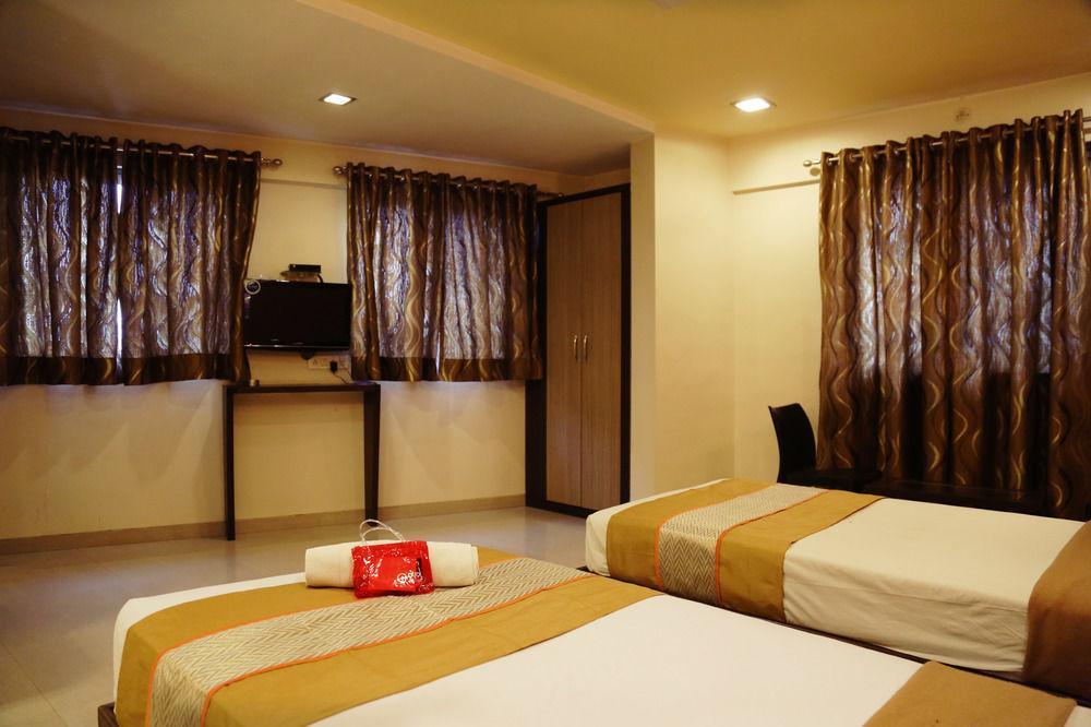 Oyo Rooms Yerwada Chowk 푸네 외부 사진