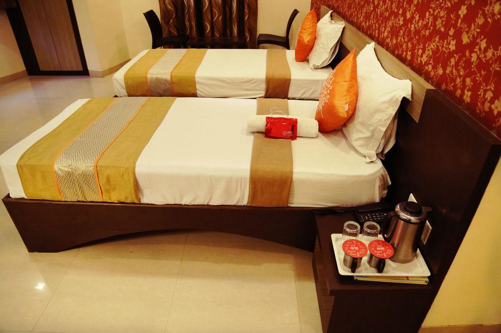 Oyo Rooms Yerwada Chowk 푸네 외부 사진